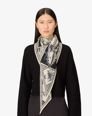 Baracco Triangle Scarf in Black