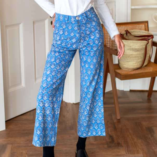 Everyday Pant in Blue Crown Flowers