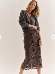 Caden V-Neck Sweater in Shadow