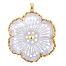 Marguerite Pendant