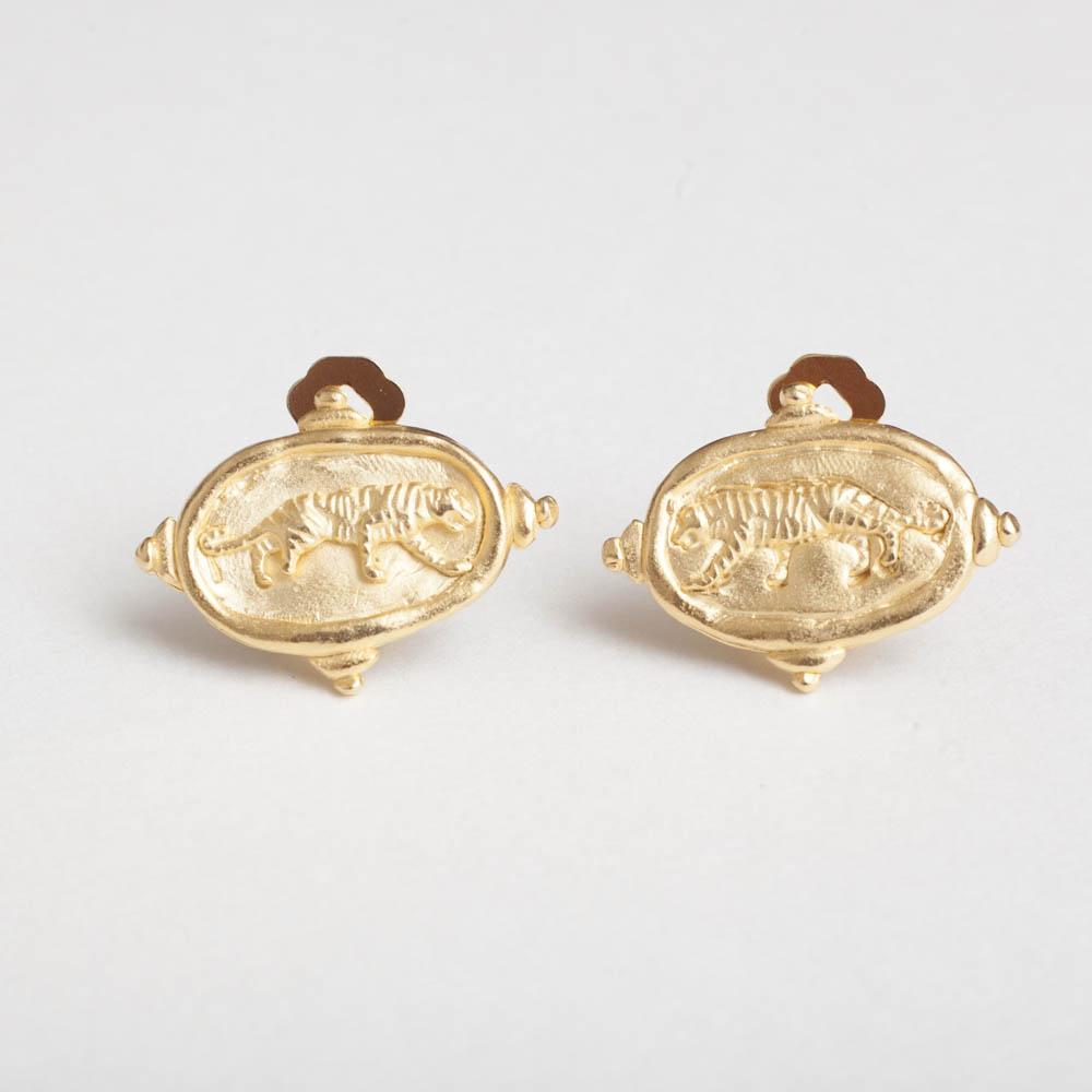 Tiger Clip Earring