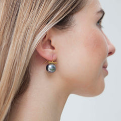 Pebble Pearl Earring